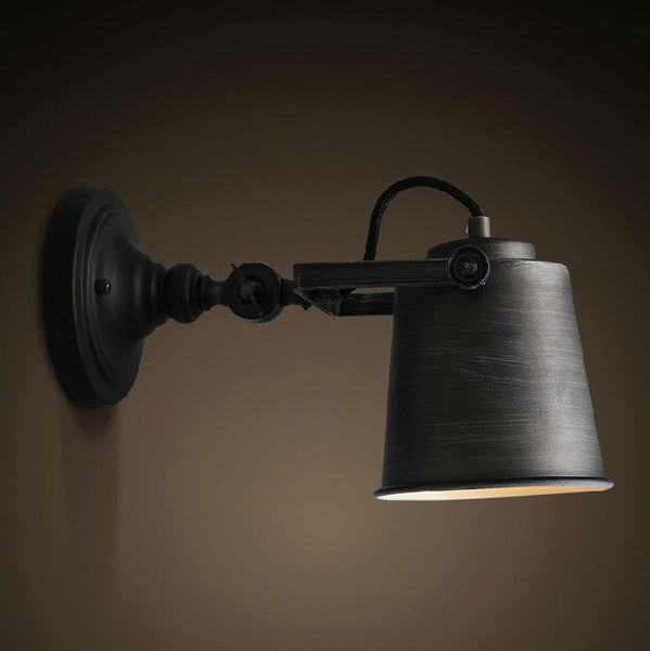 Retro Robot Arm Wall Lamp