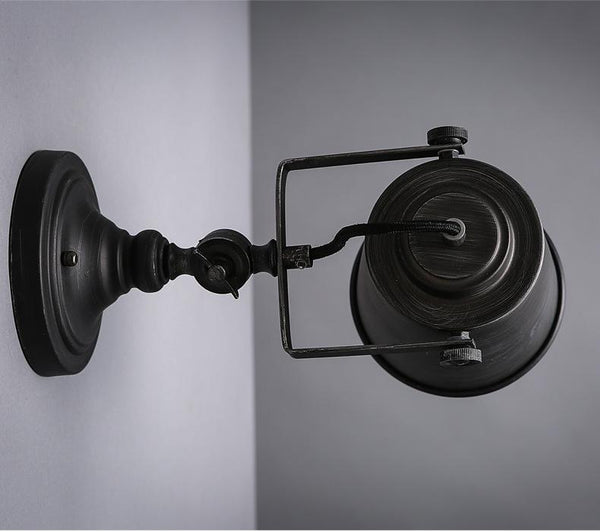 Retro Robot Arm Wall Lamp